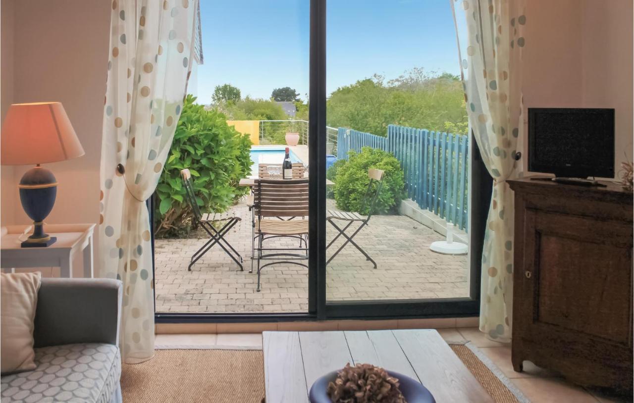 Lovely Home In Cadouarn With Wifi Séné Екстериор снимка